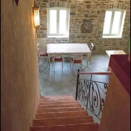 Kyriakos Avlonitis House Ano Volos